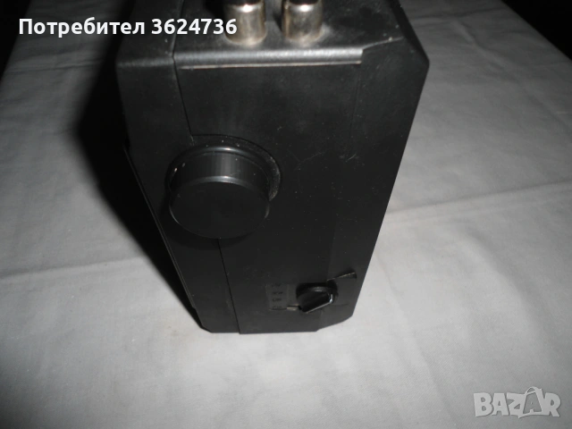 RFT INCOMS SKR 720 Радиокасетофон, снимка 4 - Радиокасетофони, транзистори - 53129716