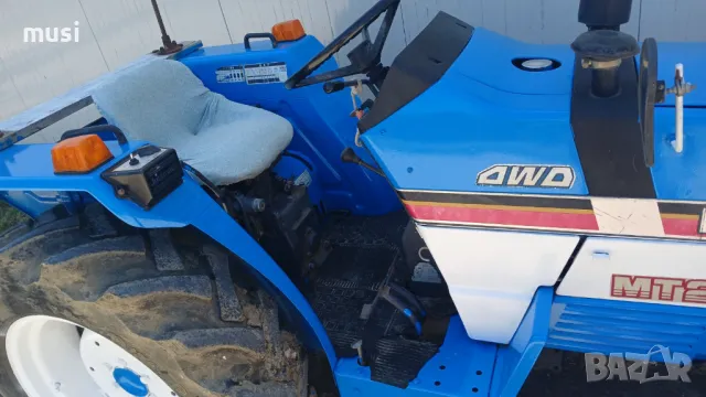 Трактор Митсубиши 4X4///22к.с .+ Инвентари, снимка 8 - Селскостопанска техника - 48104515