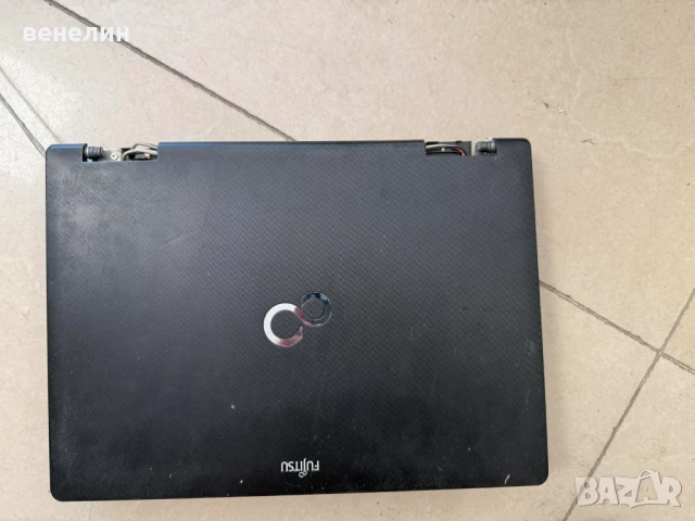 Лаптоп fujitsu S751 на части може и цял 