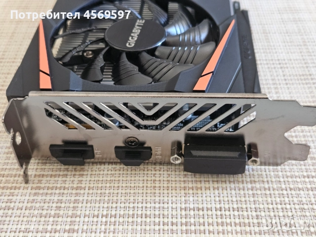 Видеокарта Gigabyte Radeon RX 560 Gaming OC 4G, снимка 4 - Видеокарти - 51722097