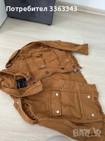 Късо яке Бершка, снимка 2 - Якета - 53703843