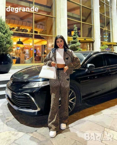 НОВО Ватират дамски екип ХИТ ЦЕНА САМО ПРИ НАС!, снимка 2 - Спортни екипи - 51646079