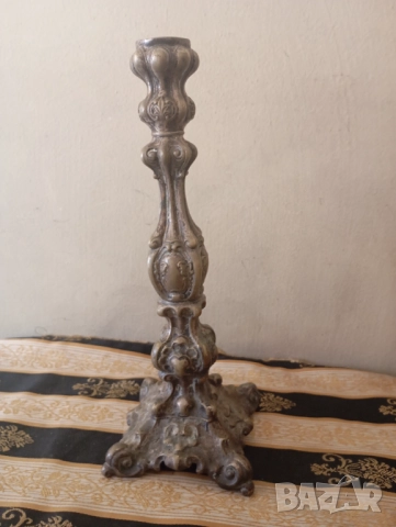 Стар свещник