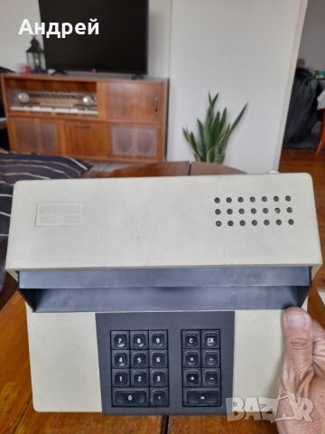 Стар калкулатор Електроника Б3-05, снимка 3 - Антикварни и старинни предмети - 45406782