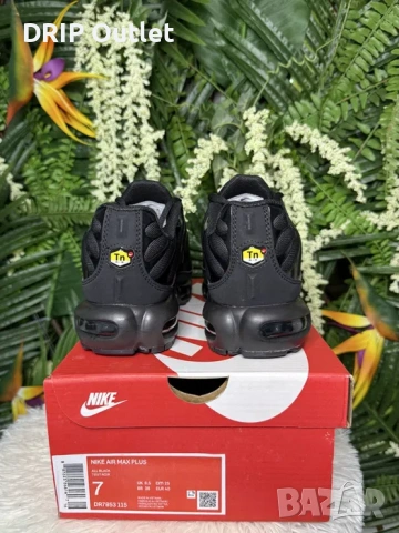 !НОВИ! Nike Air Max Plus 'TN' | Triple Black | + КУТИЯ, снимка 6 - Маратонки - 54167853