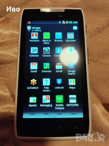 Продавам Motorola Razr XT910