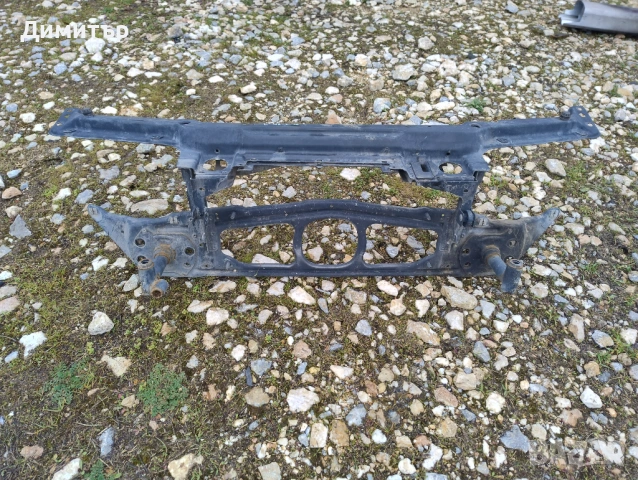 Маска Метална Предна За БМВ Е46 Седан 2000г / BMW E46 Sedan 2000y