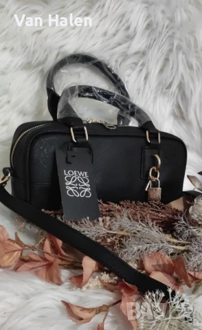Loewe дамски чанти , снимка 1