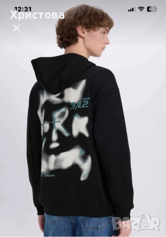 Блуза с качулка, снимка 3 - Суичъри - 53149683