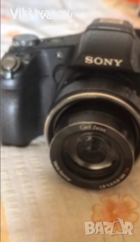 Фотоапарат СОНИ DSC-HX100V, снимка 3 - Фотоапарати - 52681918