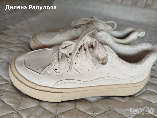 Бели кецове 41 номер, снимка 9 - Маратонки - 54200705