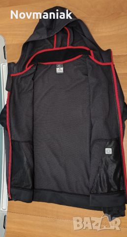 Nike LeBron James Therma-FIT, снимка 15 - Спортни дрехи, екипи - 45526405