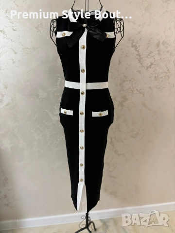 рокля с брошка