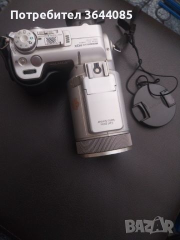 Sony f717 фотоапарат, снимка 3 - Фотоапарати - 46618584