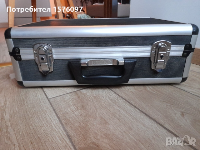 Куфар с фотоапарат Yashica 200 с обектив Yashica 35-70mm f/3.3-4.5 Macro, снимка 14 - Фотоапарати - 52730836