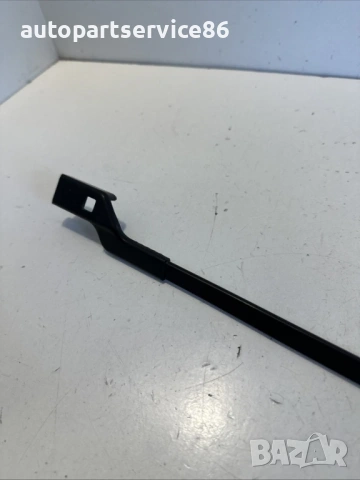 Рамо за предна чистачка за Volvo XC60 (2011) 30753526, снимка 2 - Части - 53774404