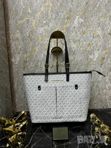 чанти michael kors , снимка 2 - Чанти - 48414568