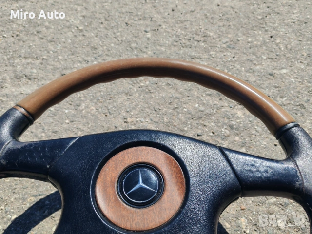 Волан МОМО от Mercedes W124, снимка 4 - Части - 54139492