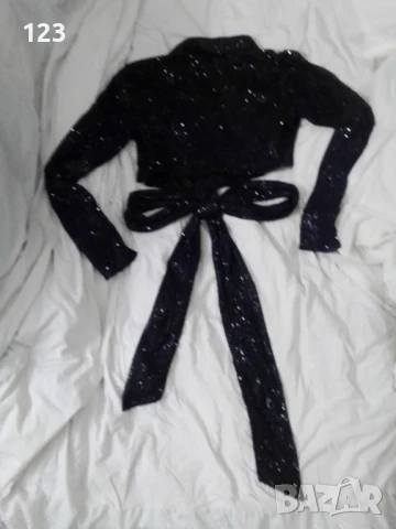 Спортно-елегантна немачкаща се рокля с кралски мотиви и оригнална горна част, снимка 4 - Рокли - 50648007