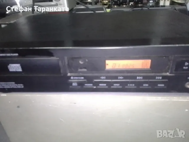 Японски CD player , снимка 3 - MP3 и MP4 плеъри - 47697634