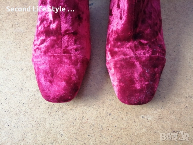 № 37 Mango дамски боти от кадифе в червен цвят, снимка 5 - Дамски боти - 53338074