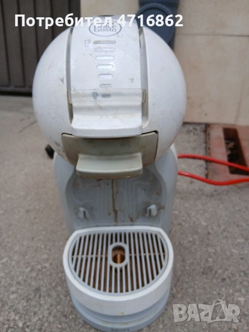 Dolce gusto кафемашина, снимка 3 - Кафемашини - 54190293