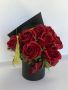 Тематични букети за абитуриенти или абсулвенти от сапунени рози, снимка 10