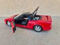 Honda NSX 1:18 Revell червен Хонда НСХ Acura, снимка 6