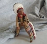 Колекционерска фигурка индианец Индиански вожд Сиу. Schleich Германия., снимка 2