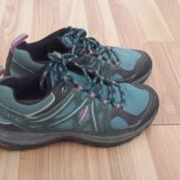 Обувки за планина Salomon (38), снимка 1 - Маратонки - 45468501