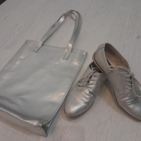 Дамски обувки номер 38 и сребриста чанта, снимка 8 - Дамски ежедневни обувки - 45012633