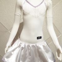 Бяла детска рокля за спортни танци, снимка 1 - Детски рокли и поли - 45197660