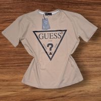 *Guess* Дамска тениска в бежов цвят, снимка 1 - Тениски - 45560240