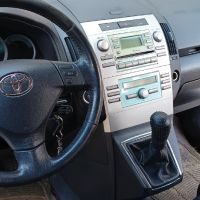 Toyota Corolla verso , снимка 11 - Автомобили и джипове - 45783600