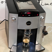 Кафемашина кафе автомат jura impressa F70 с гаранция, снимка 5 - Кафемашини - 44966381