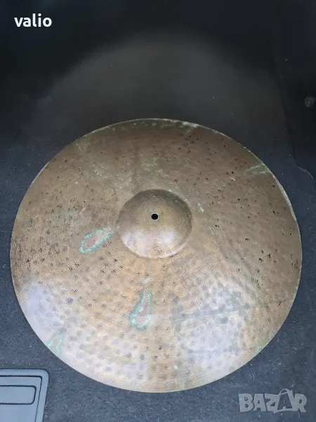 Голям стар чинел Amati KRASLICE, снимка 1