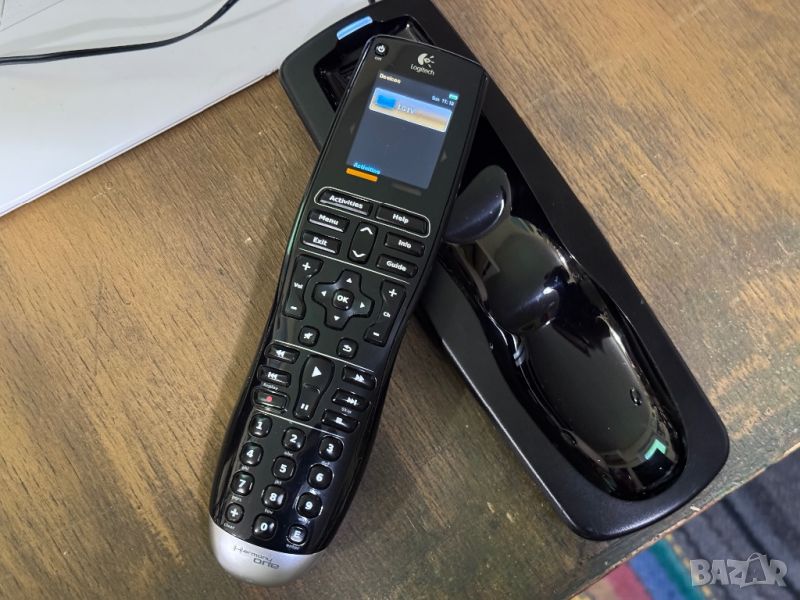 Logitech Harmony One/ Тъч дисплей дистанционно, снимка 1