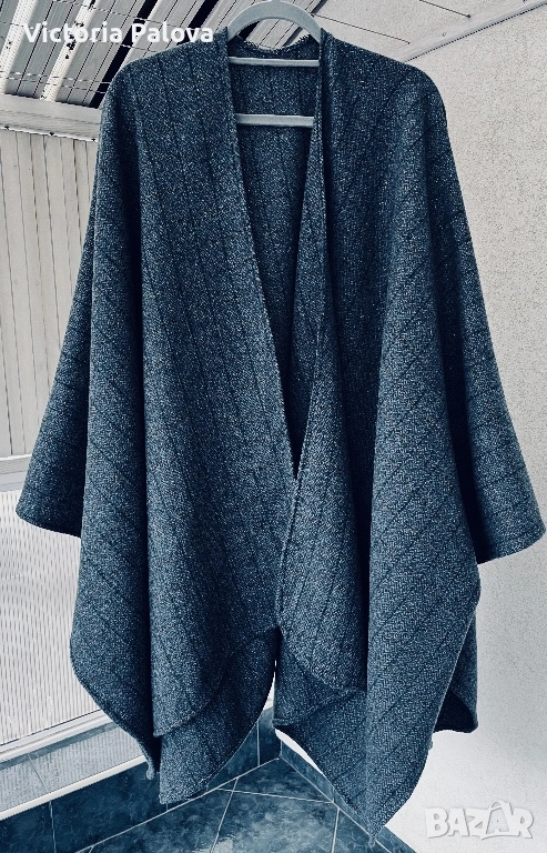 Дизайнерски кимоно- кейп от 100% вълна , снимка 1