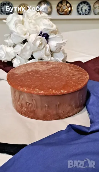 Винтидж кутия от каталин , снимка 1