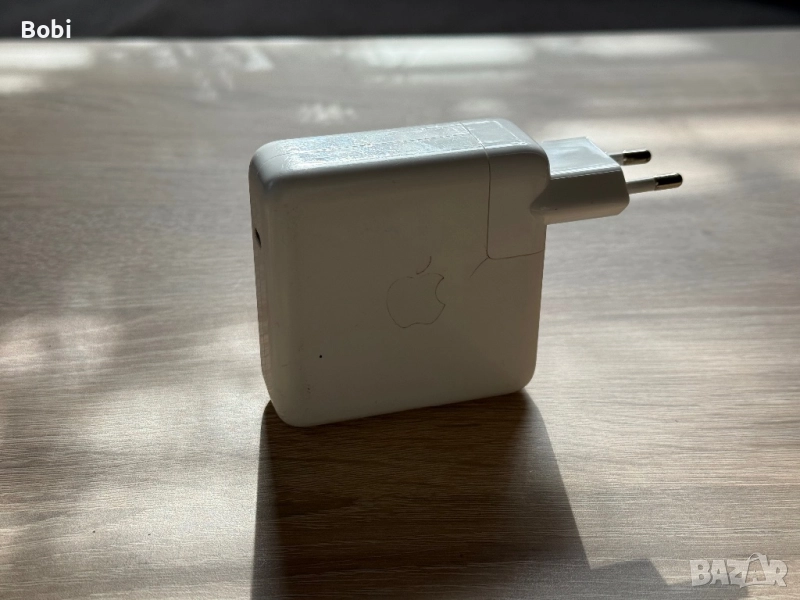  Apple Macbook Power Adapter Charger (A1947) - 61W - USB-C, снимка 1