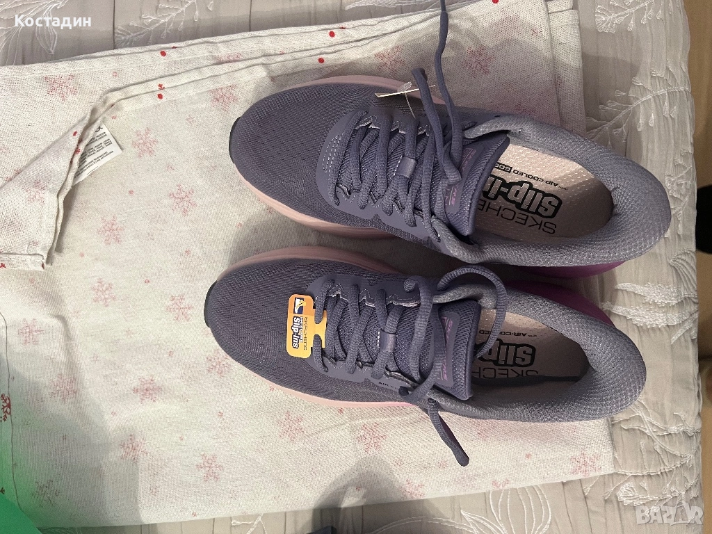 Нови спортни обувки Skechers, снимка 1
