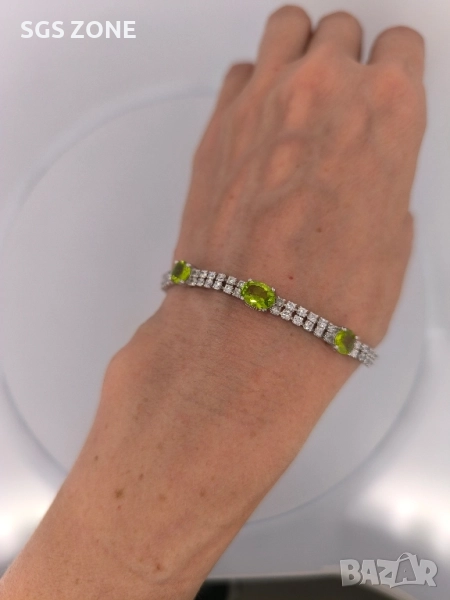 СРЕБЪРНА ГРИВНА С ЕСТЕСТВЕН ПЕРИДОТ, снимка 1