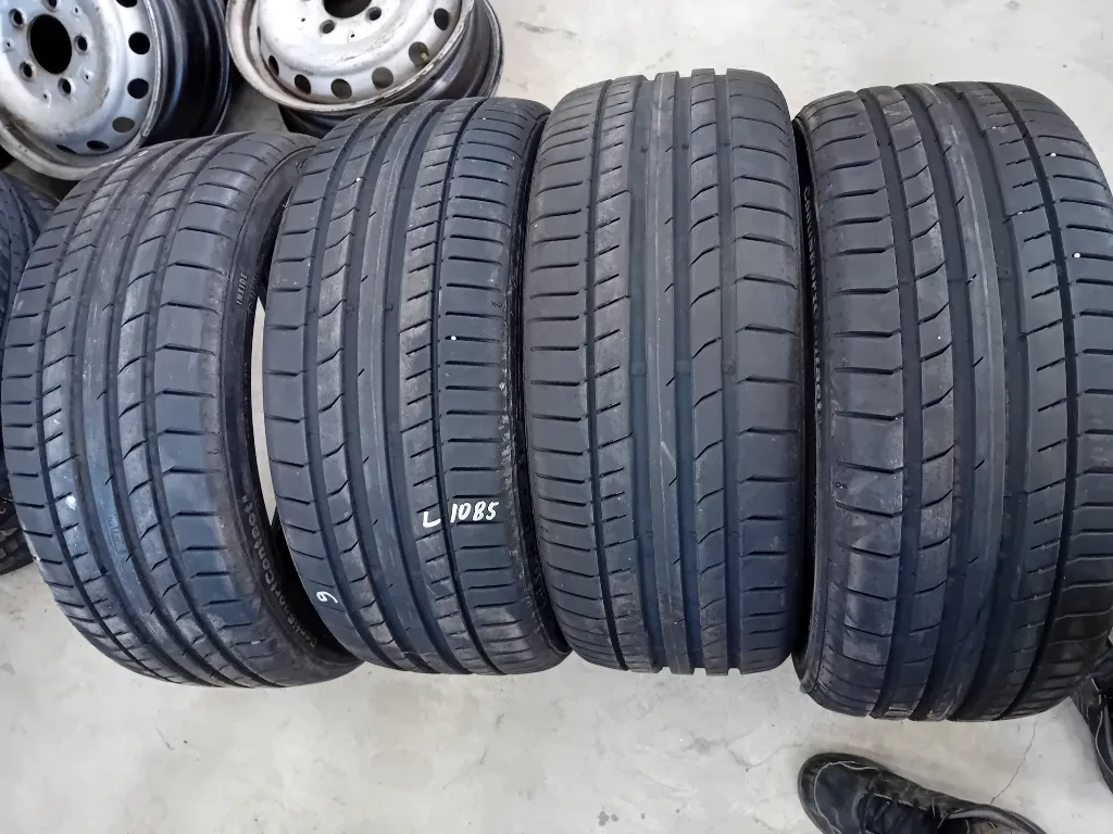 4 бр.летни гуми Continental 225 40 18 dot2218 цената е за брой! в