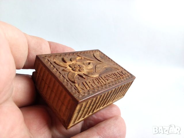 малка дървена кутийка с дърворезба Еделвайс, снимка 4 - Декорация за дома - 45686566