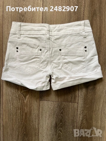 Къси дамски панталони, снимка 4 - Къси панталони и бермуди - 54137290