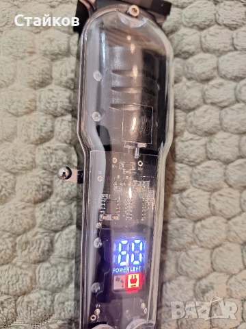 Акумулаторен тример за подстригване и стайлинг Miliahg ml-808, снимка 3 - Фризьорски принадлежности - 52797992