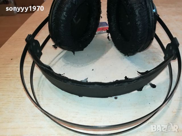 AKG K-52 HEADPHONES-ВНОС GERMANY 1004240949, снимка 2 - Слушалки и портативни колонки - 45200225