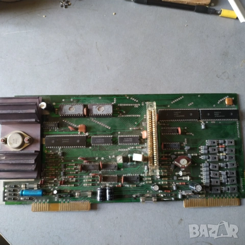 Електронна платкa с процесор за управление