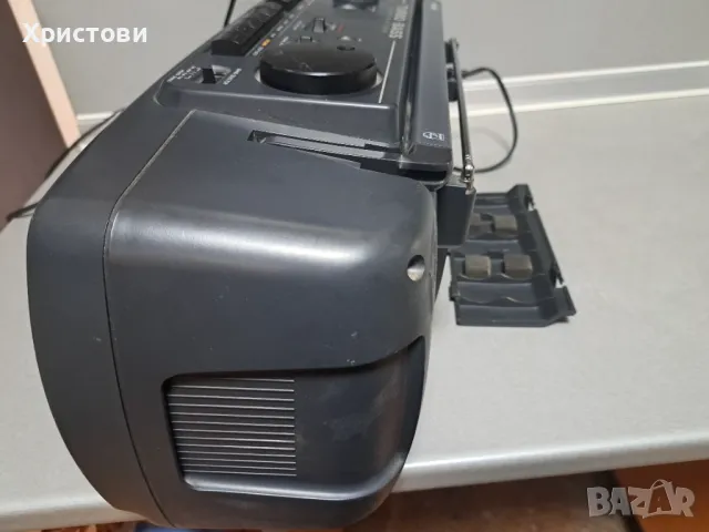 Продавам касетофон PHILIPS  AW 7502. TURBO - BASS, снимка 8 - Радиокасетофони, транзистори - 48199886