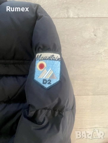 Черно пухено яке Dsquared2, снимка 3 - Якета - 51777352